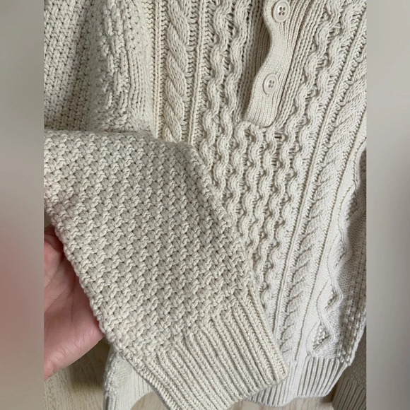 GAP Kids Mockneck Cable Knit Sweater Fisherman Unisex Cream Sz 8 - Picture 11 of 11